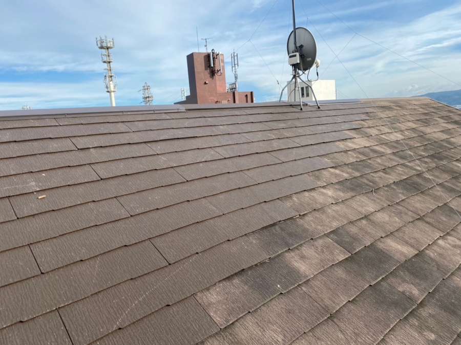 屋根リフォームで平場カラーベスト貼り