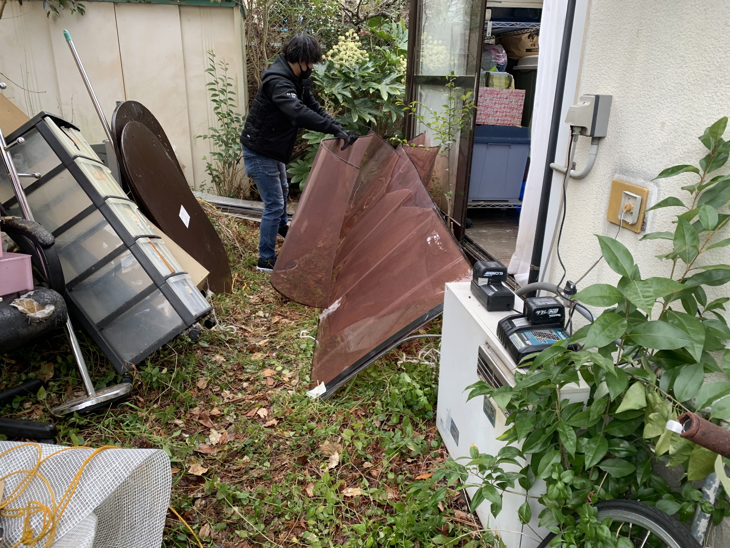 撤去した屋根パネル