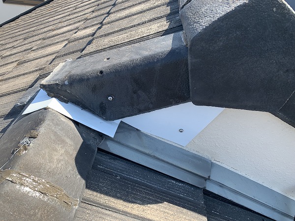 急所を板金で雨仕舞しました