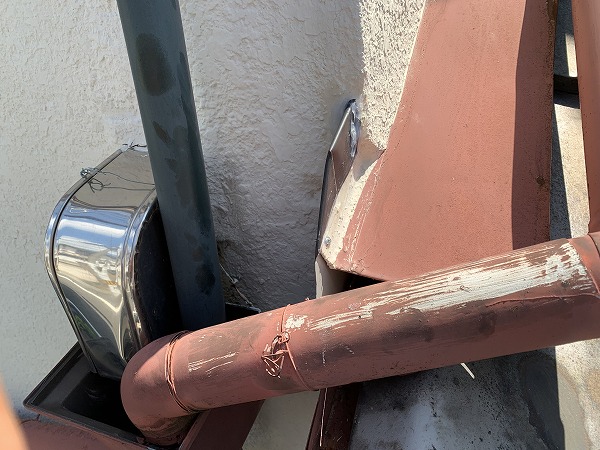 形状を合わせて板金を加工します