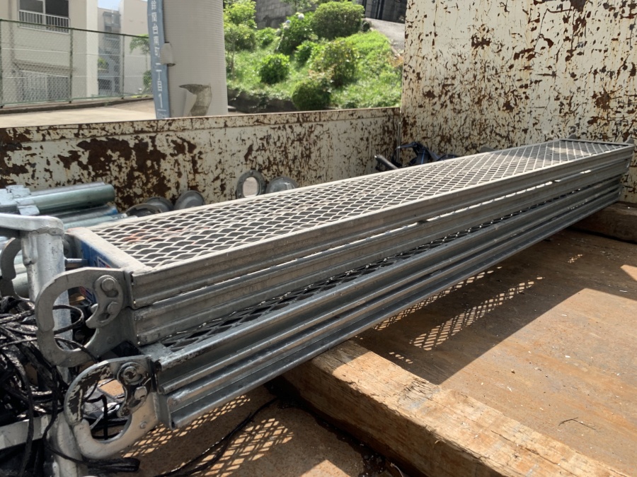 足場組　1800ハーフアンチ