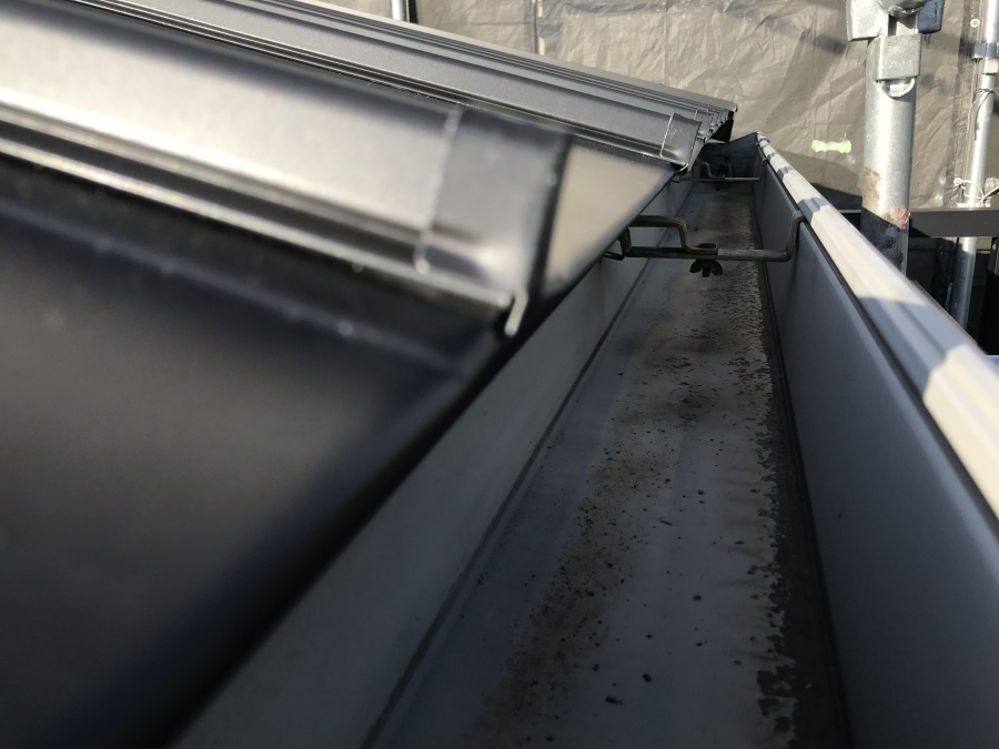 立平葺き軒先加工後