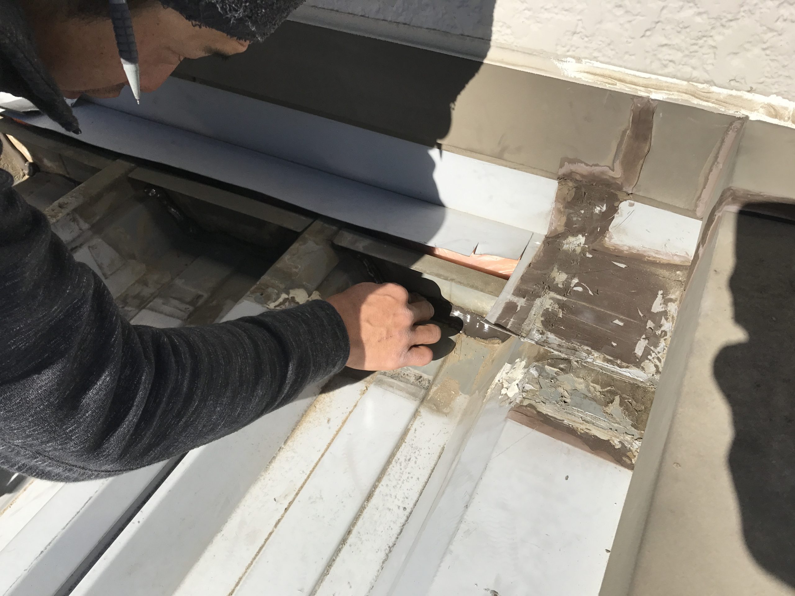 面戸コーキングならし