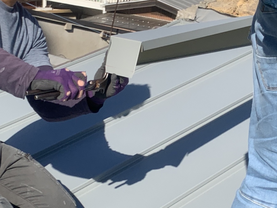 ケラバ水切の加工