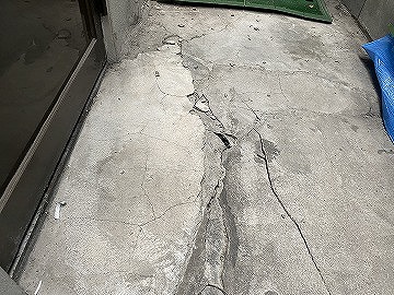 土間コンクリート陥没
