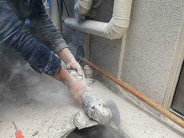 コンクリートカッター入れ