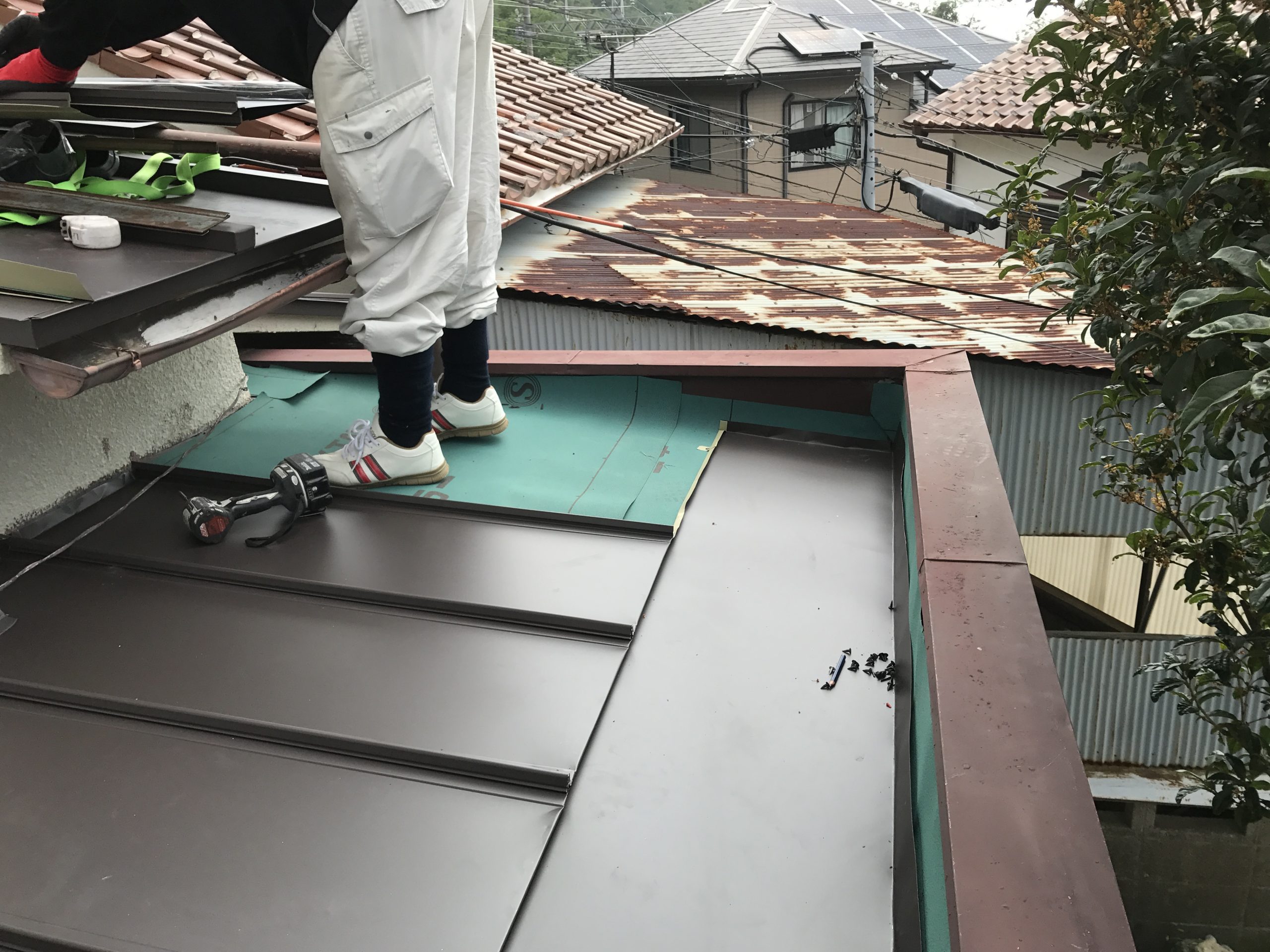 庇カバーの工程