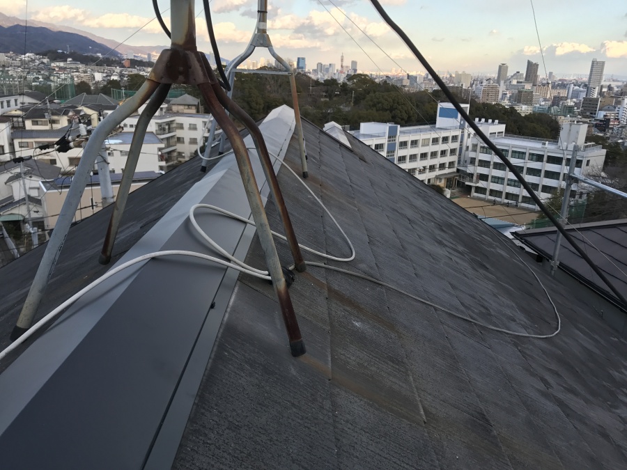 棟板金交換工事完成