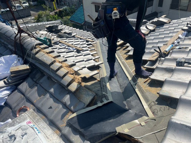 谷板金交換工事