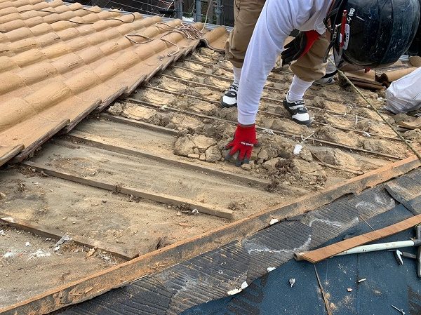 葺き土の撤去