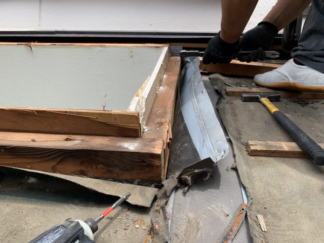 天窓の解体