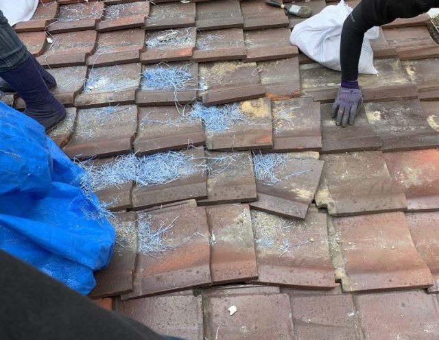 屋根葺き直し工事ビフォー