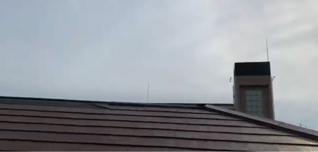 棟が飛んだ屋根