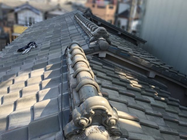 雨漏りしているお住まいの瓦屋根