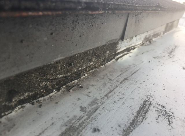 雨漏り原因となった雨水の浸入口