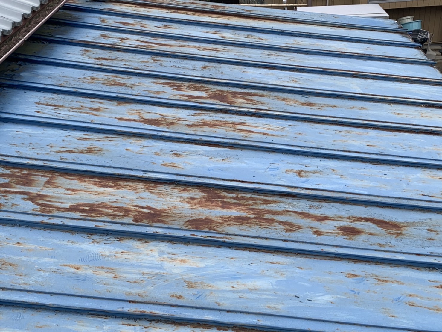 瓦棒部分の錆の状況