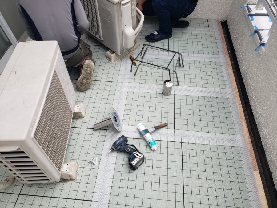 通気緩衝シートを全面に貼り付けの風景