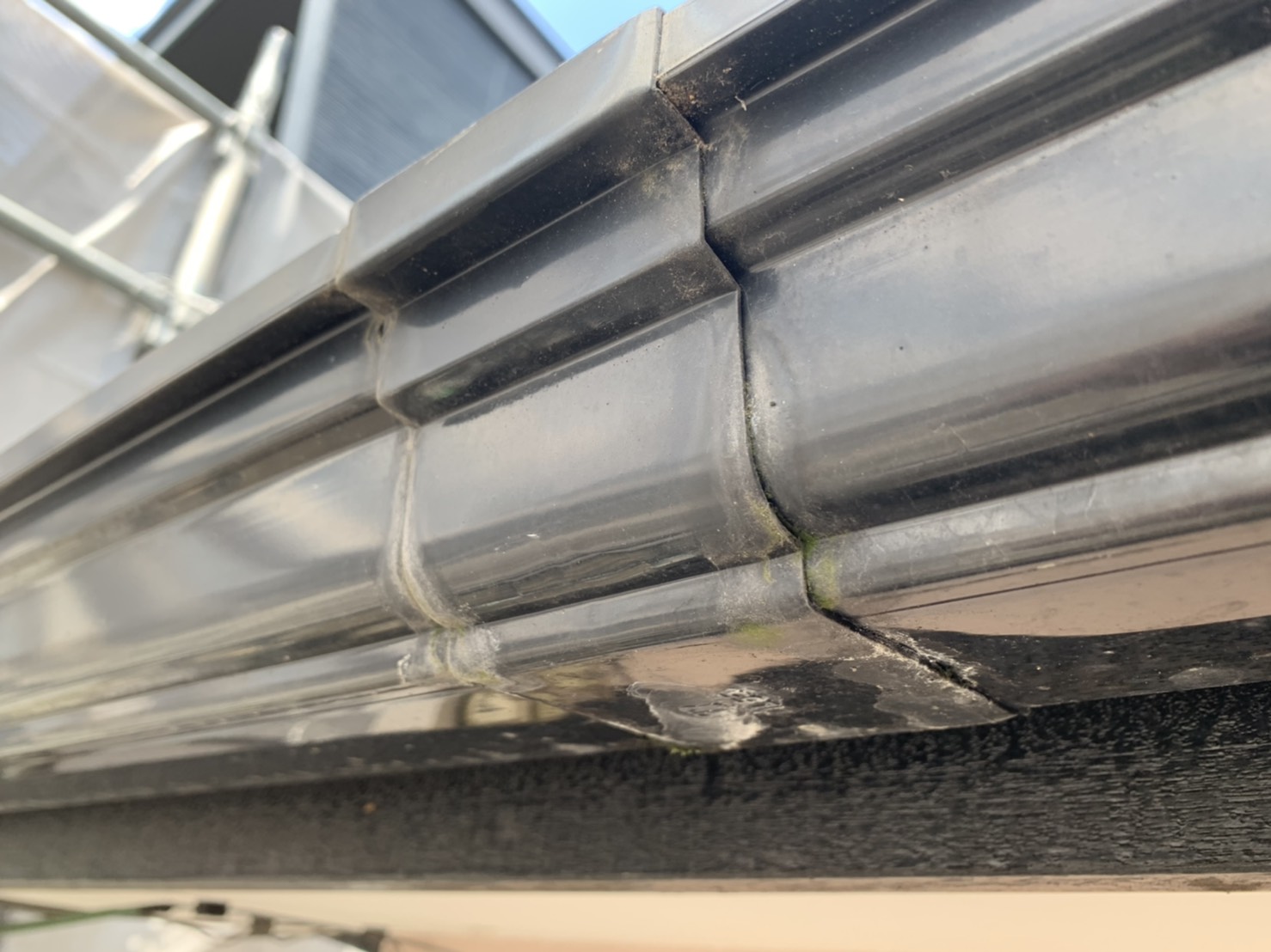 雨樋のジョイント部分