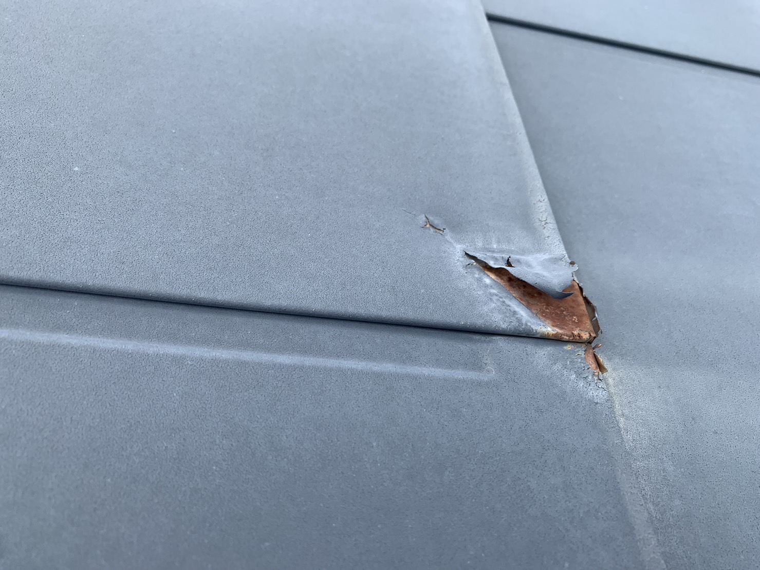 塩ビの剥がれ膨れ