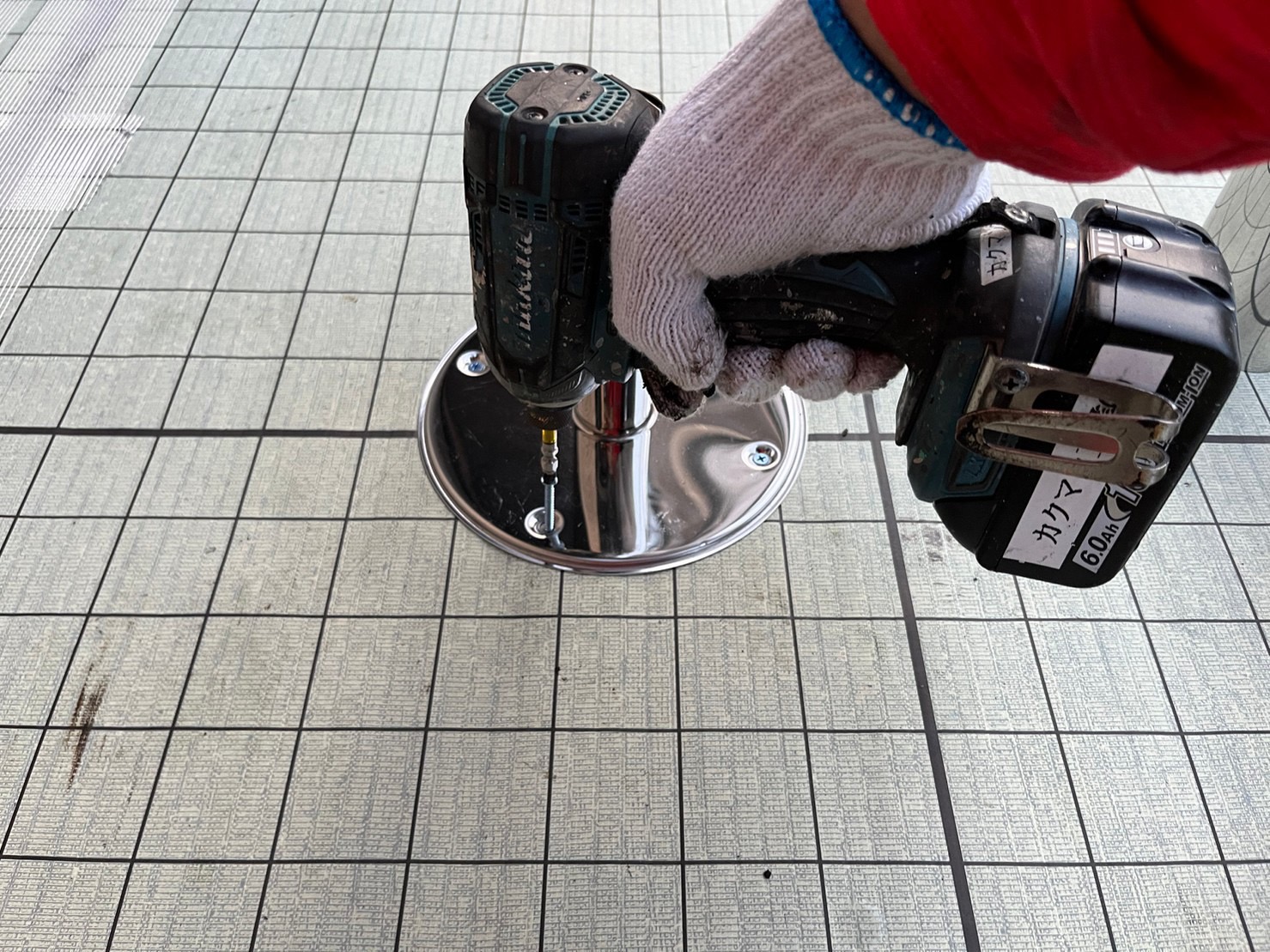 【脱気筒の取り付け｜通気緩衝工法の重要ポイント】