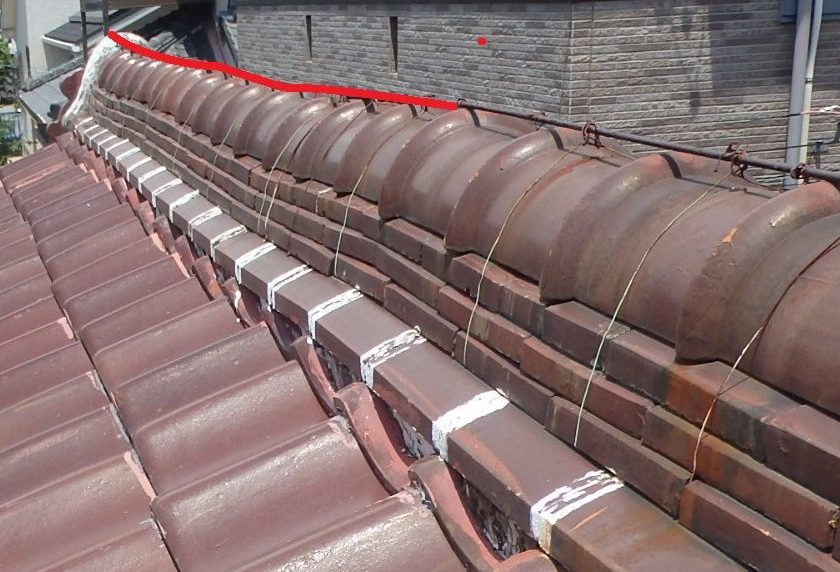 登頂部大棟にゆがみ