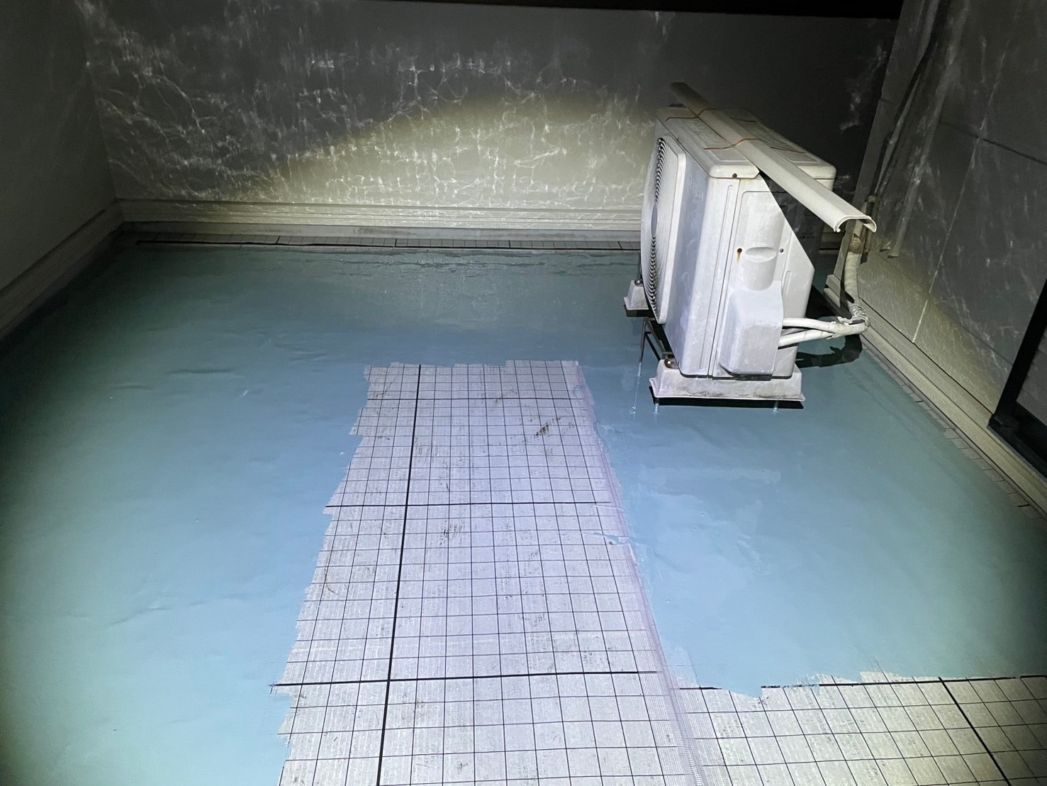 春日井市雨漏りしたベランダセキスイハイム