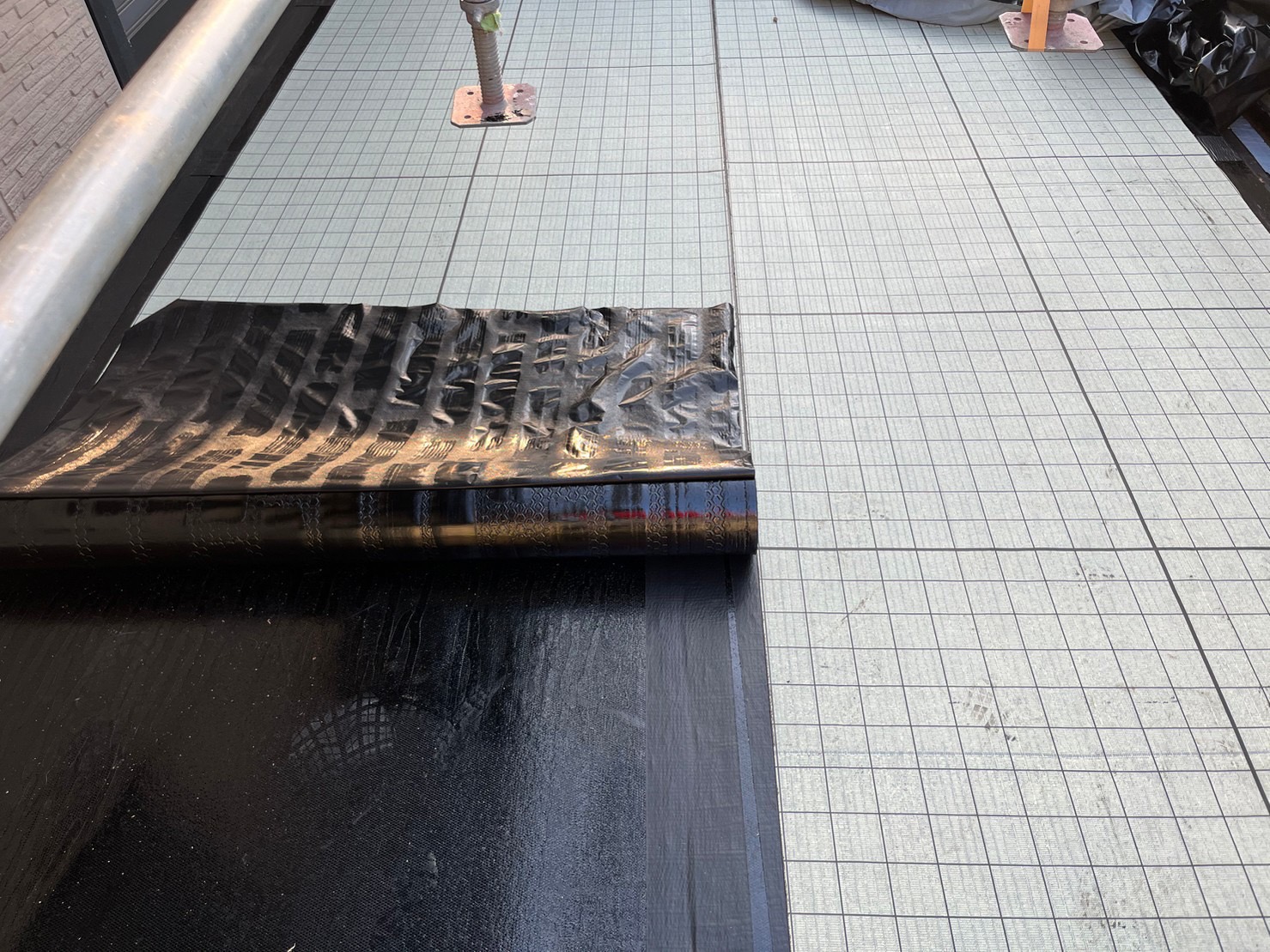 【バリボードによる下地形成｜尾張旭市セキスイハイムのベランダ防水】