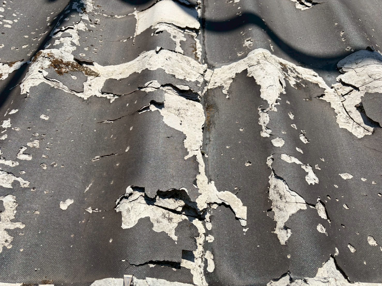 セキスイかわらUの劣化した屋根全景（春日井市）