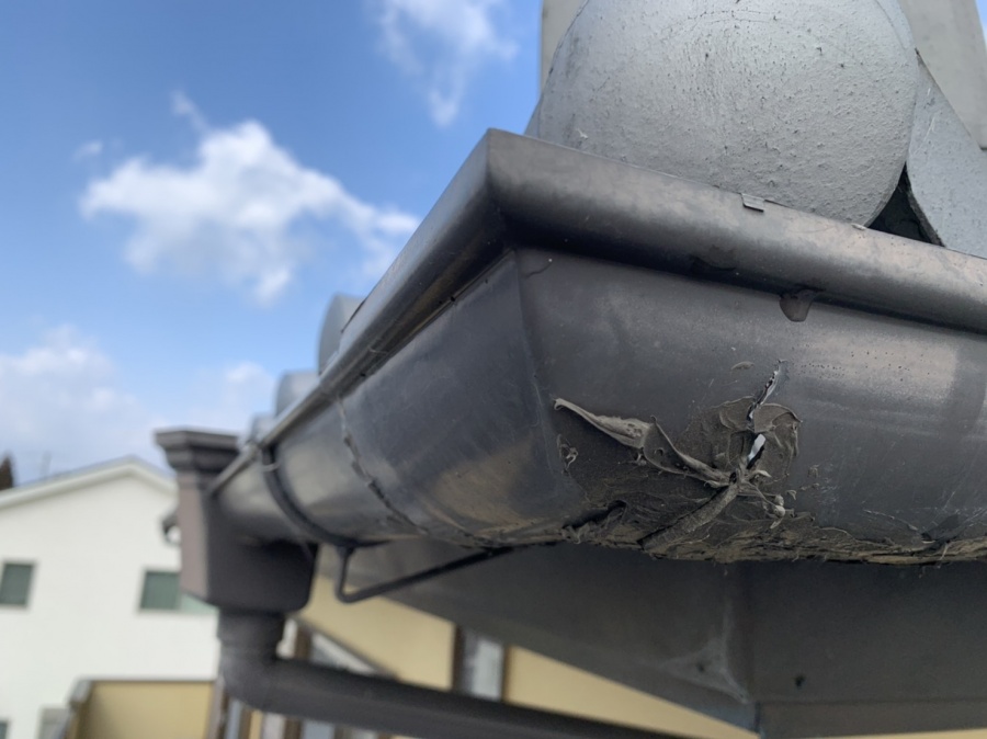 雨樋（軒樋）のコーナー部分