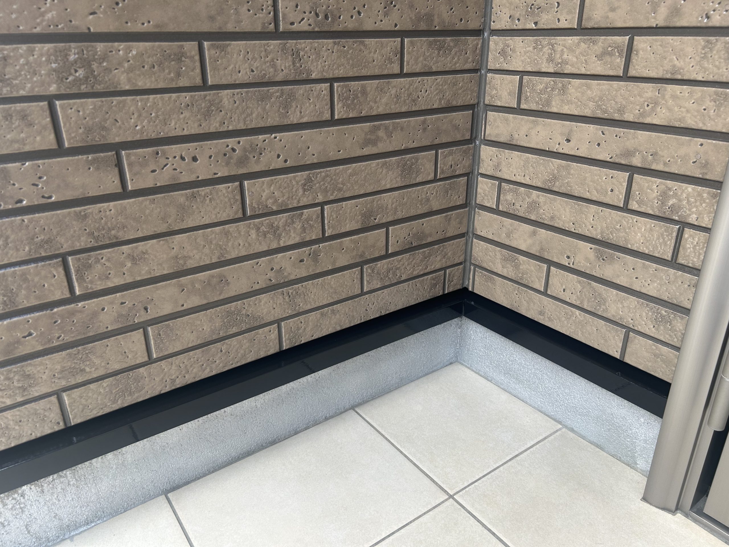 春日井市外壁塗装２色分け