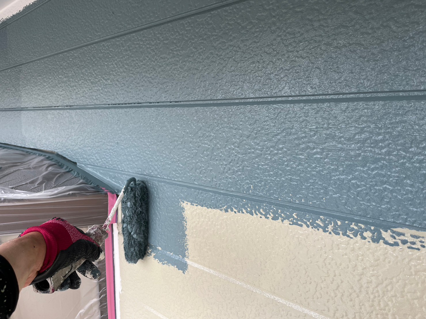 大人気！プレミアムシリコンを使用した外壁塗装