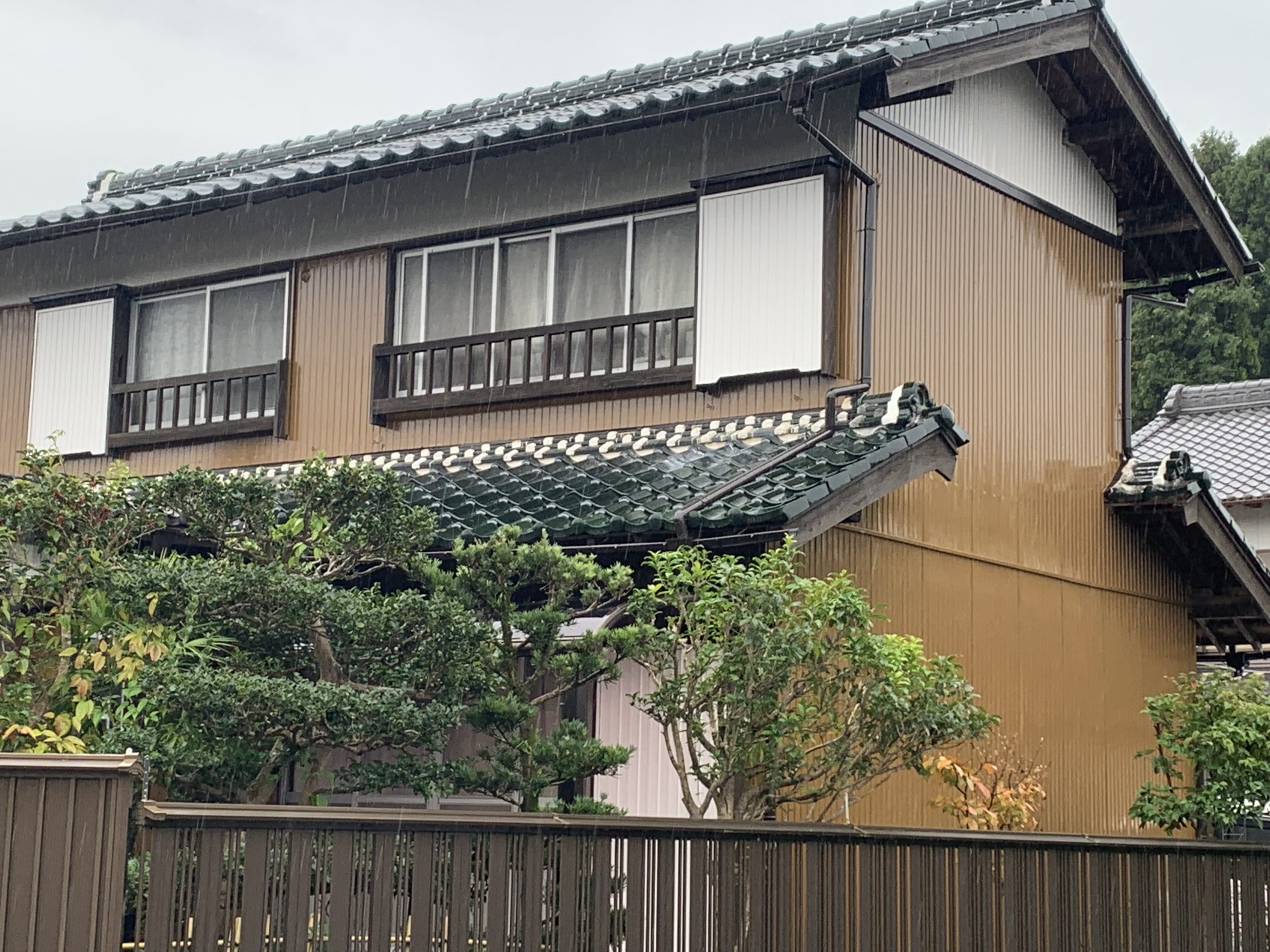 トタンの外壁塗装後