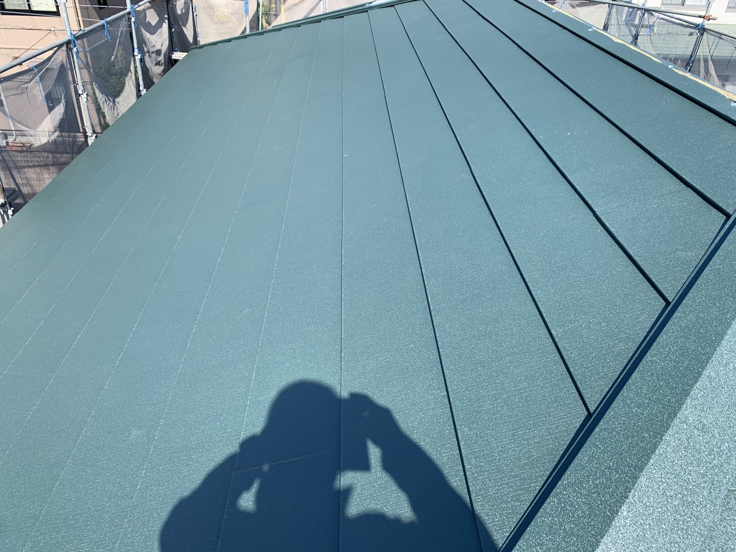 パミールからスーパーゲルテクトへのカバー工法の完成