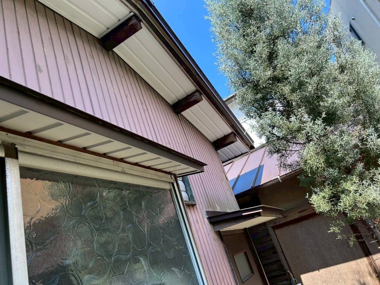 春日井市軒天張替え