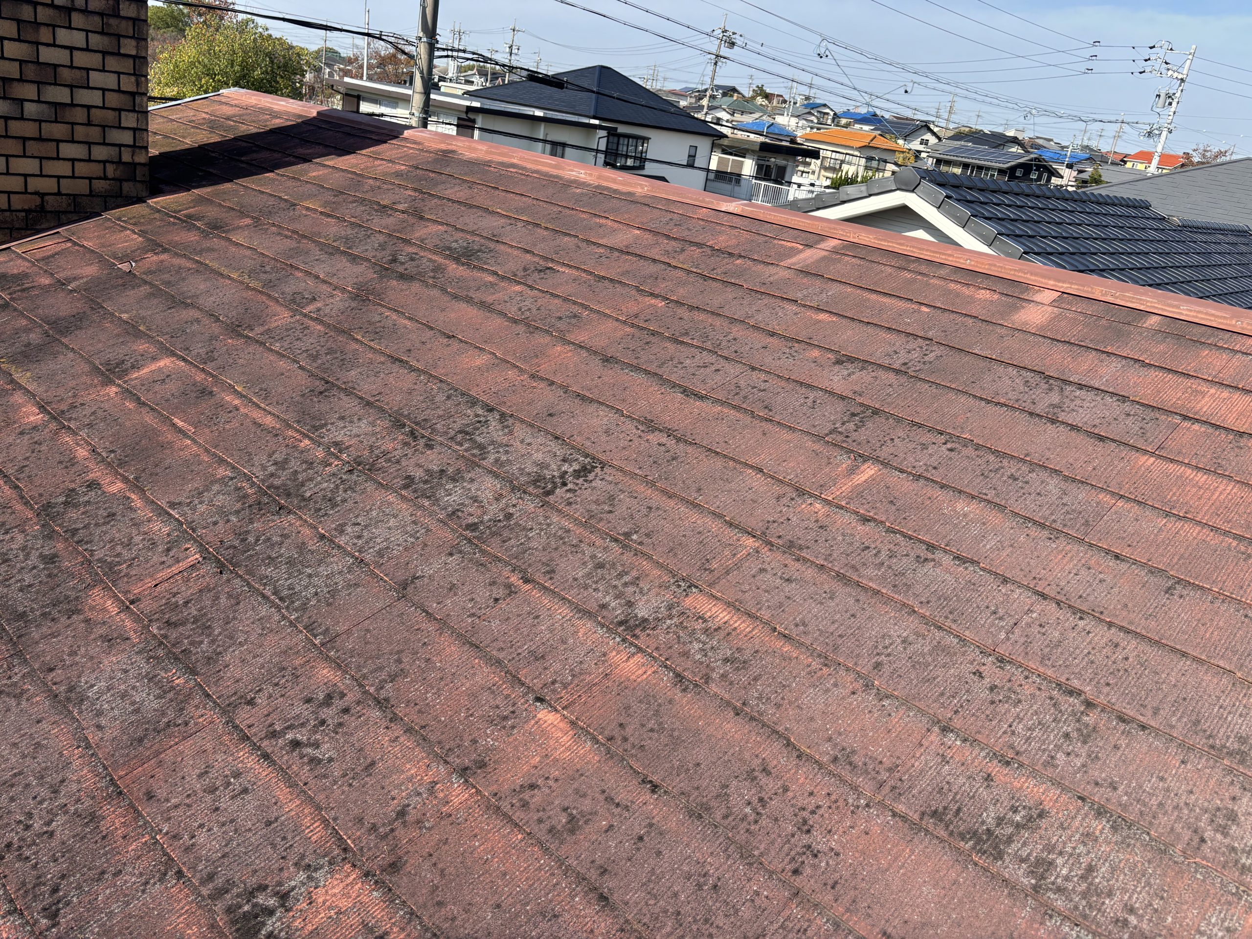 春日井市スレート屋根のカバー工法