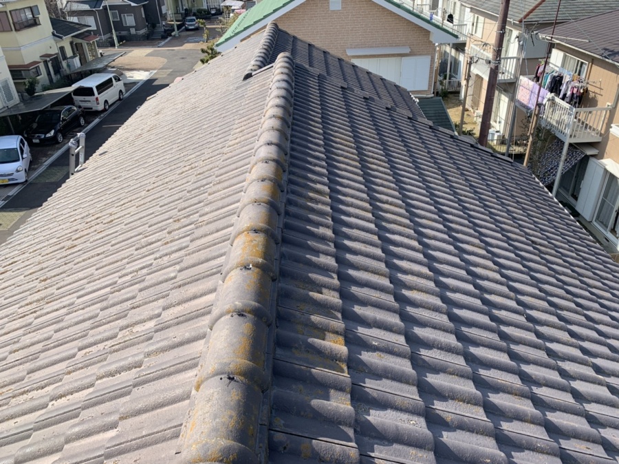 既存屋根はモニエル瓦写真