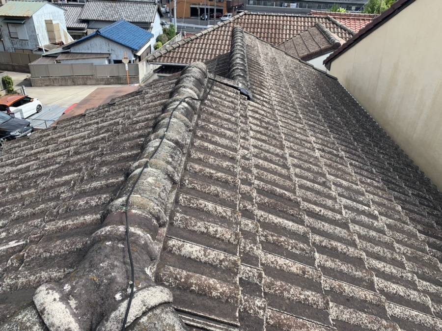 2階屋根モニエル瓦