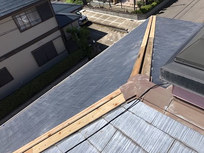 棟板金部分の写真
