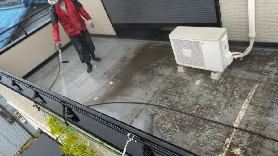 防水工事前高圧洗浄