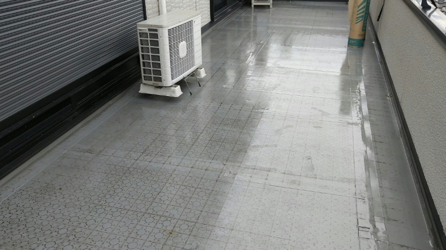 全面にプライマー後の写真