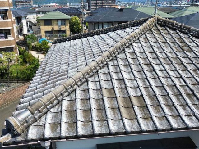 筑紫野市の瓦屋根の雨漏り点検