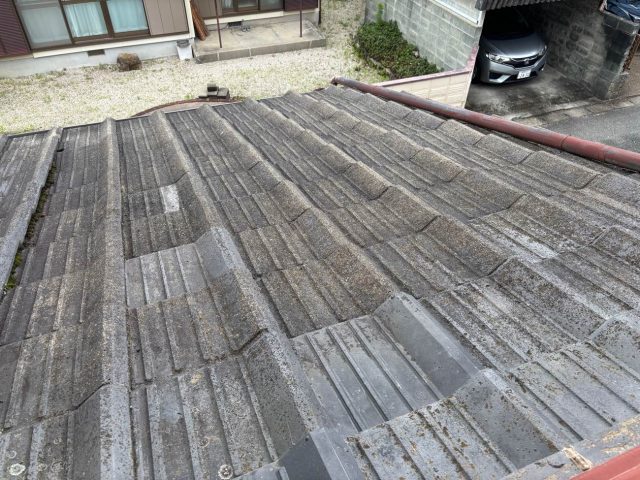 太宰府市で屋根の雨漏り調査
