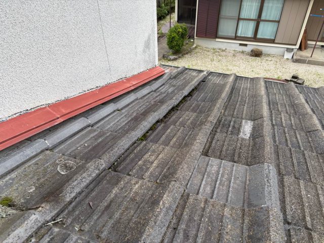 太宰府市で屋根の雨漏りを点検