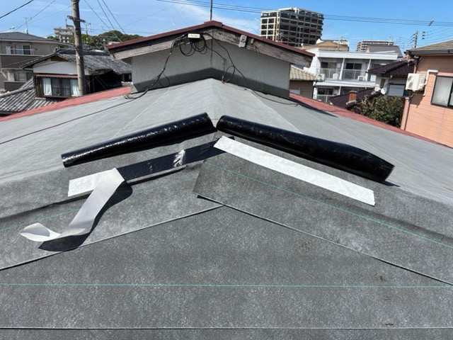 筑紫野市の防水シートを使用した雨漏り工事