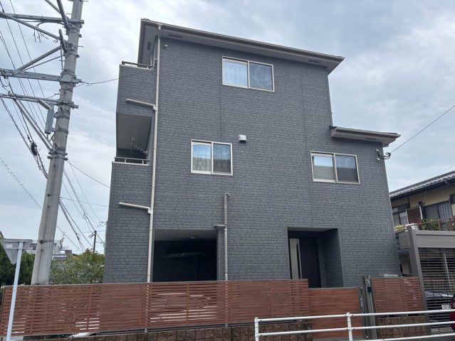 太宰府市で外壁調査を実施した3階建て住宅
