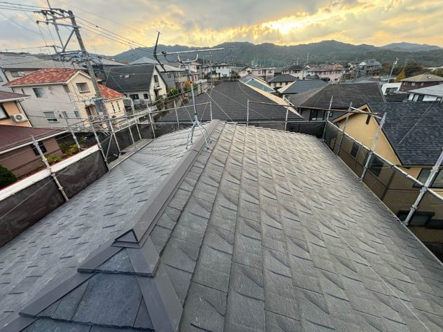 筑紫野市で棟板金施工完了