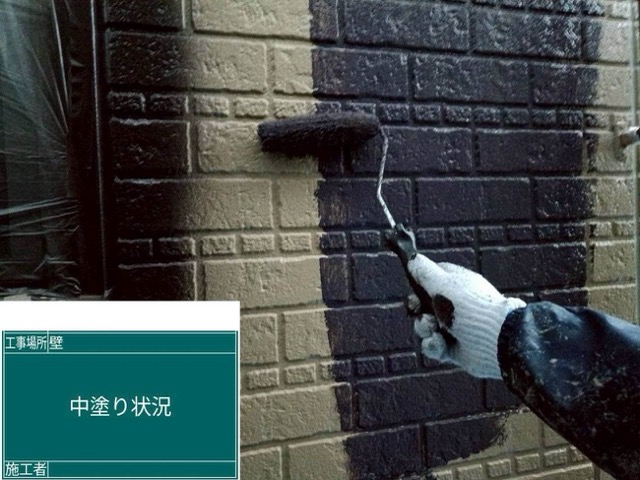 外壁塗装、筑紫野市、中塗り