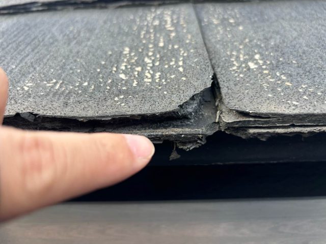 筑紫野市でスレートの欠けを発見