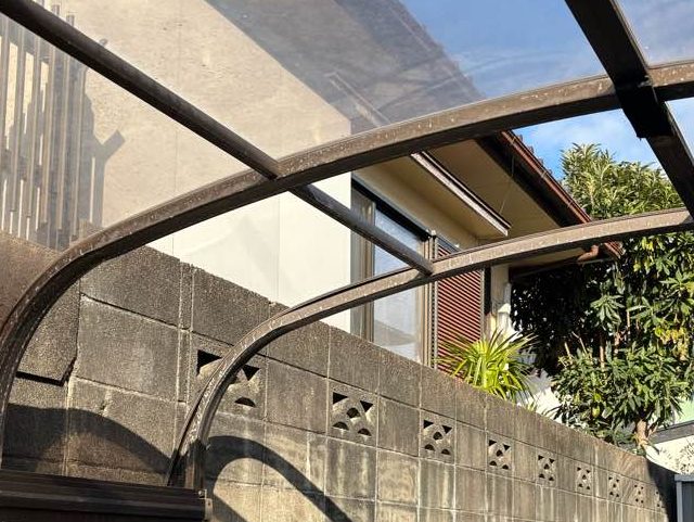 小郡市のカーポート破損箇所