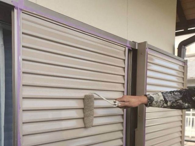 筑紫野市の雨戸上塗り